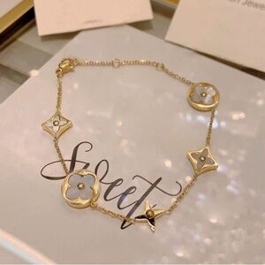 Four leaves clove Bracelet